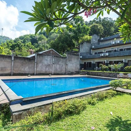 Hotel Bumi Aditya Senggigi Exterior foto